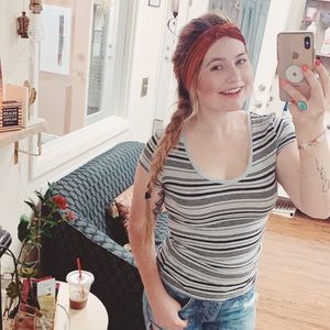 Meet your Posher, Dana